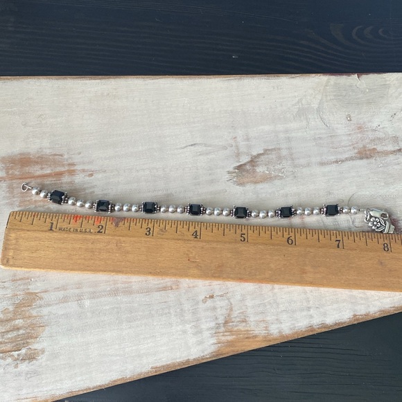 Sterling Silver Flower charm Black Stone Beaded Bracelet - Picture 7 of 7